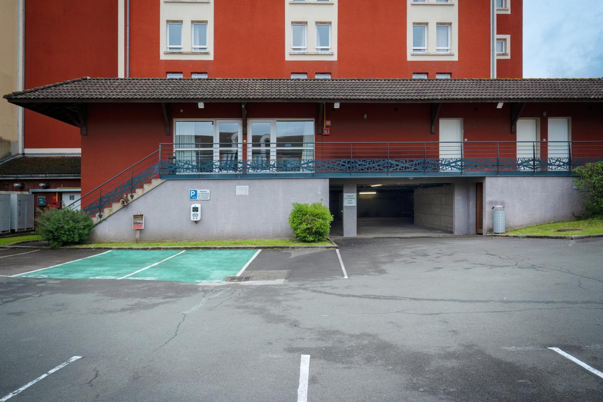 Kyriad Belfort Centre Gare Екстер'єр фото